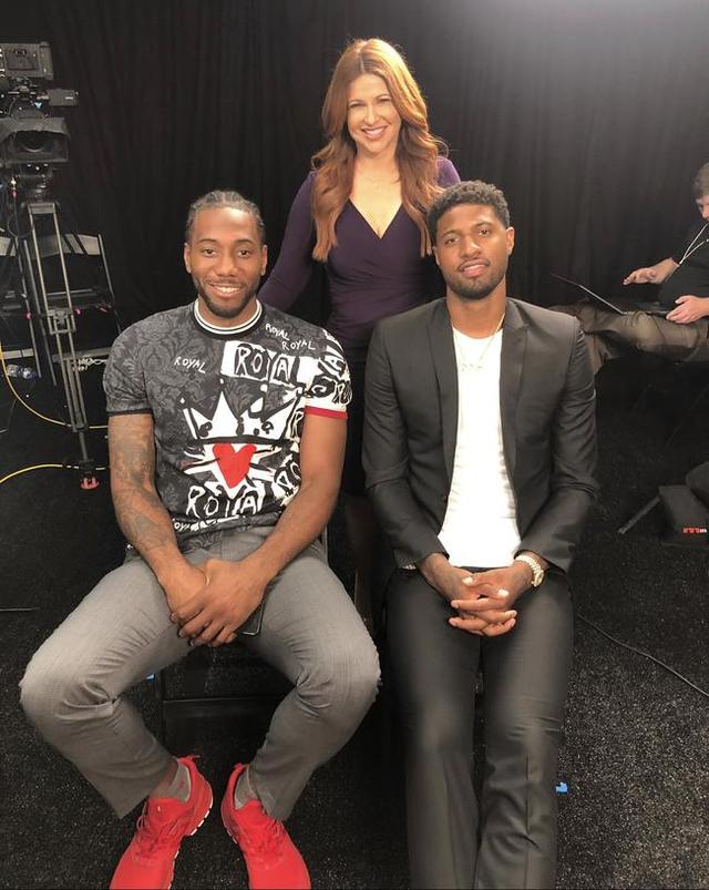 萨卡在被夹 萨卡在被夹