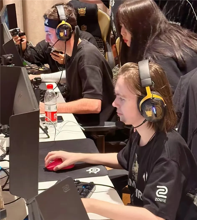 强突模板 强突模板